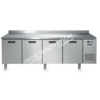 Tavolo refrigerato piano con alzatina quattro porte